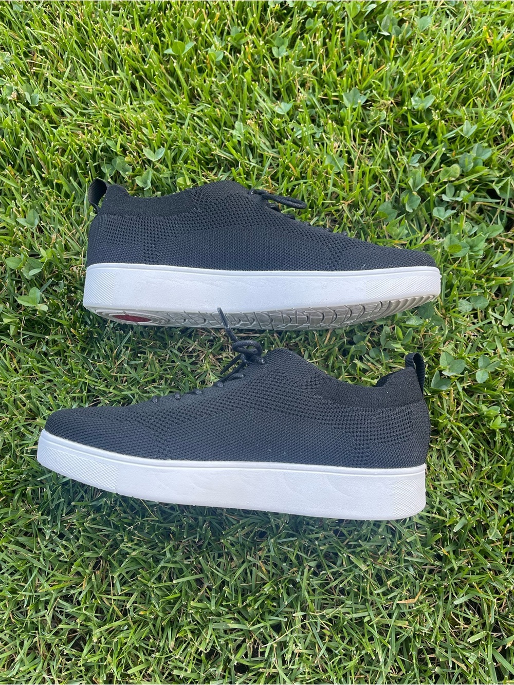 FitFlop Rally Black Engineered Knit Low Top Sneakers Comfort Shoes Women's 8.5